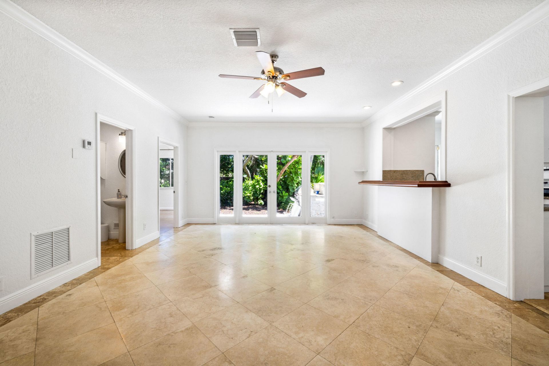 247 Plymouth Road, West Palm Beach, FL 33405 Photo
