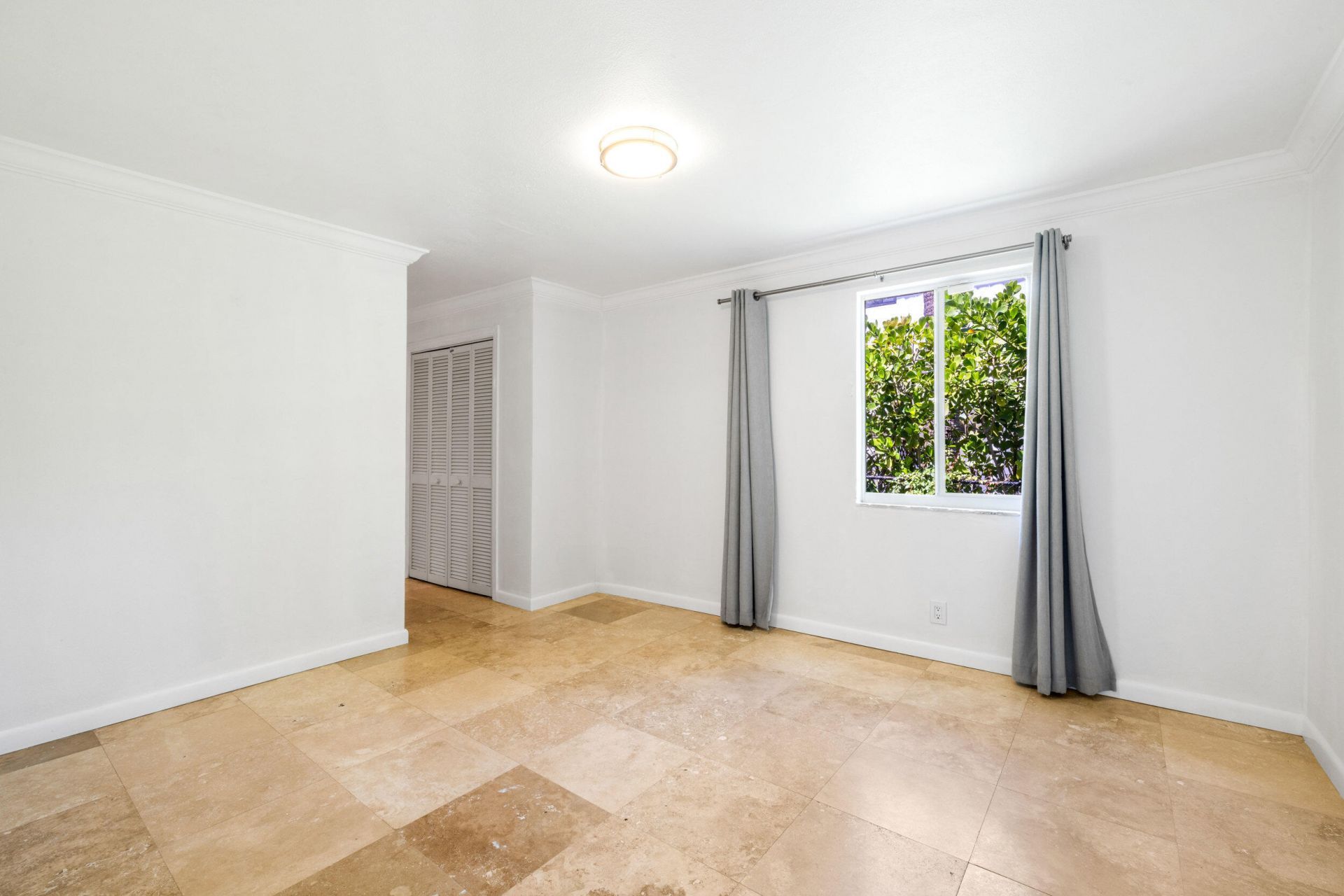 247 Plymouth Road, West Palm Beach, FL 33405 Photo