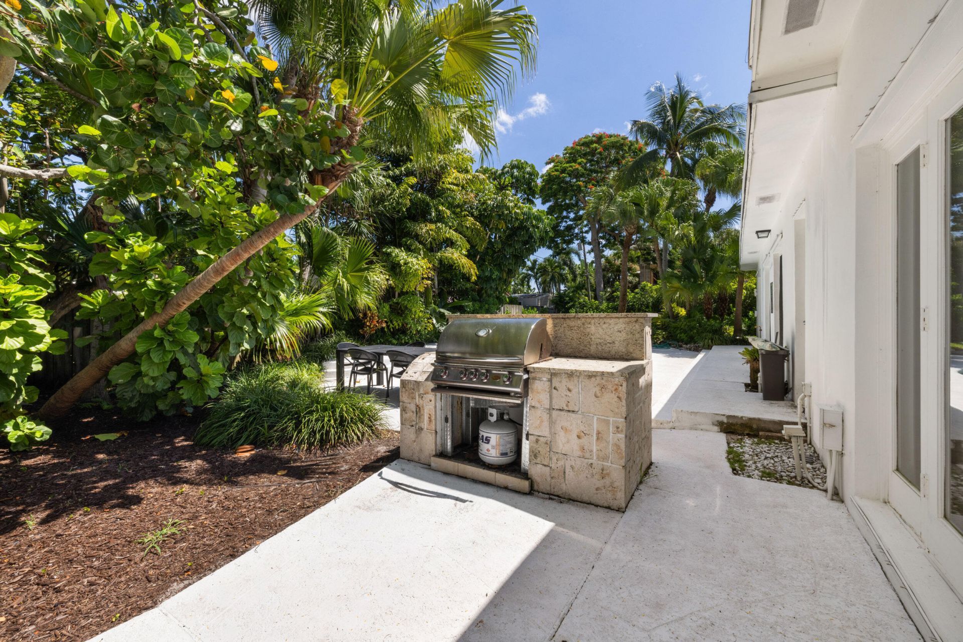 247 Plymouth Road, West Palm Beach, FL 33405 Photo