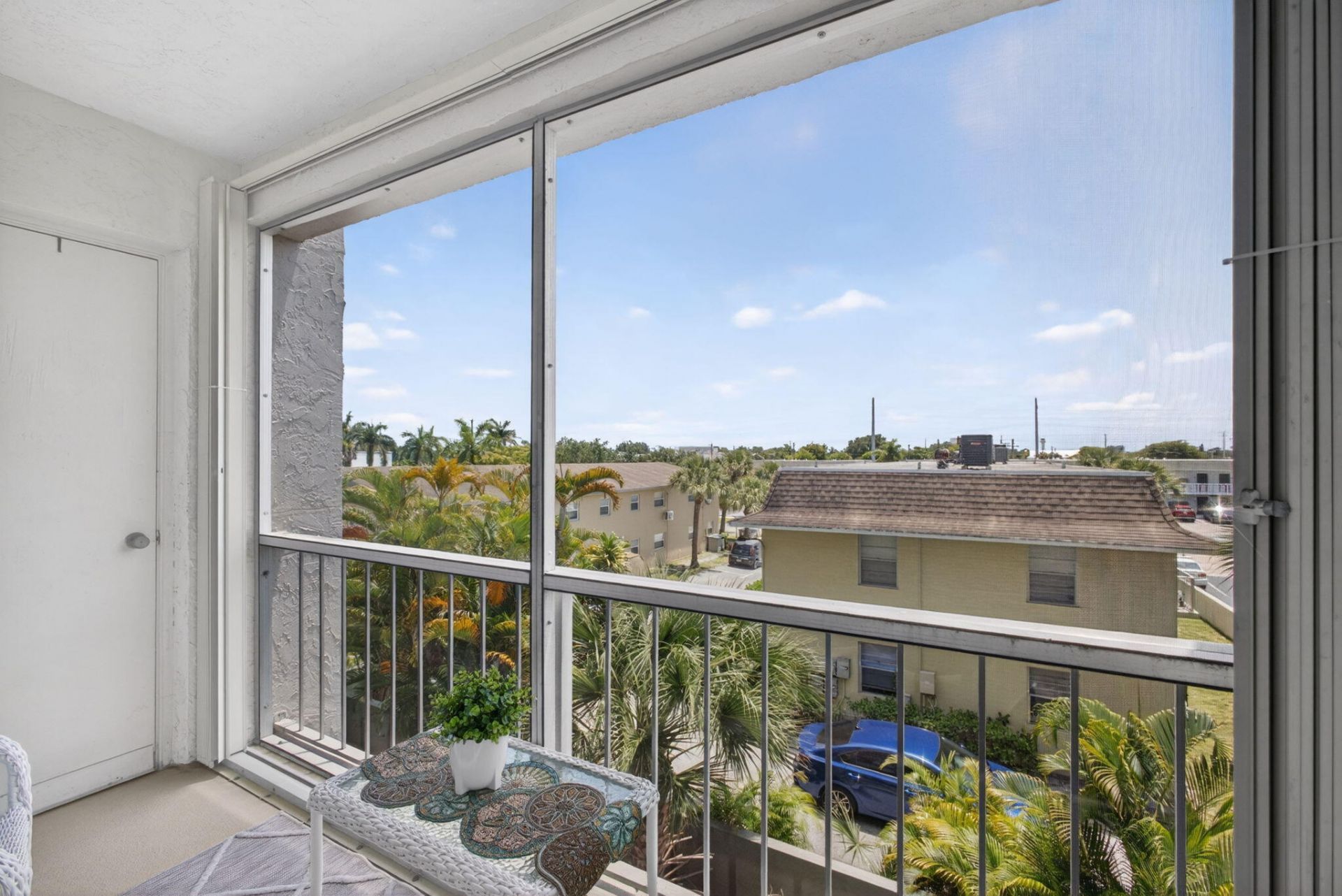 505 Spencer Drive, Unit 211, West Palm Beach, FL 33409 Photo