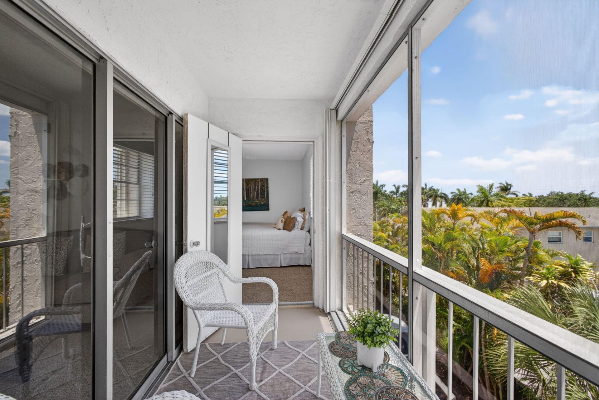 505 Spencer Drive, Unit 211, West Palm Beach, FL 33409 Photo