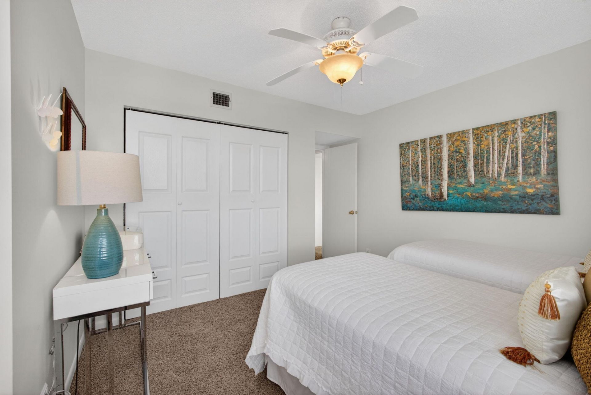 505 Spencer Drive, Unit 211, West Palm Beach, FL 33409 Photo