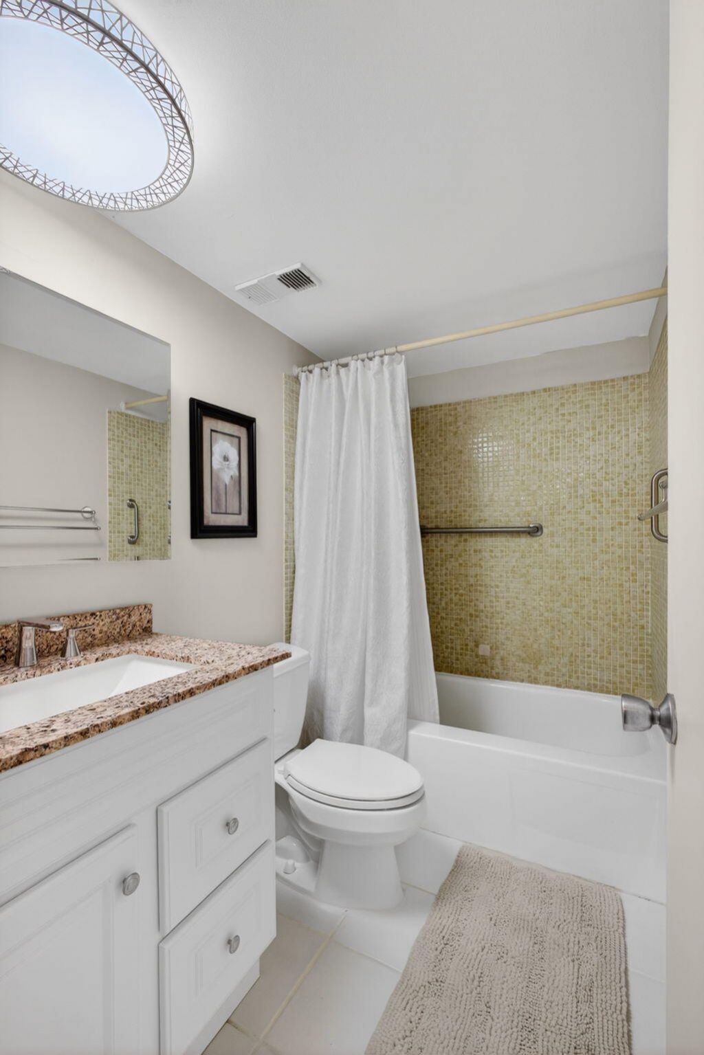 505 Spencer Drive, Unit 211, West Palm Beach, FL 33409 Photo