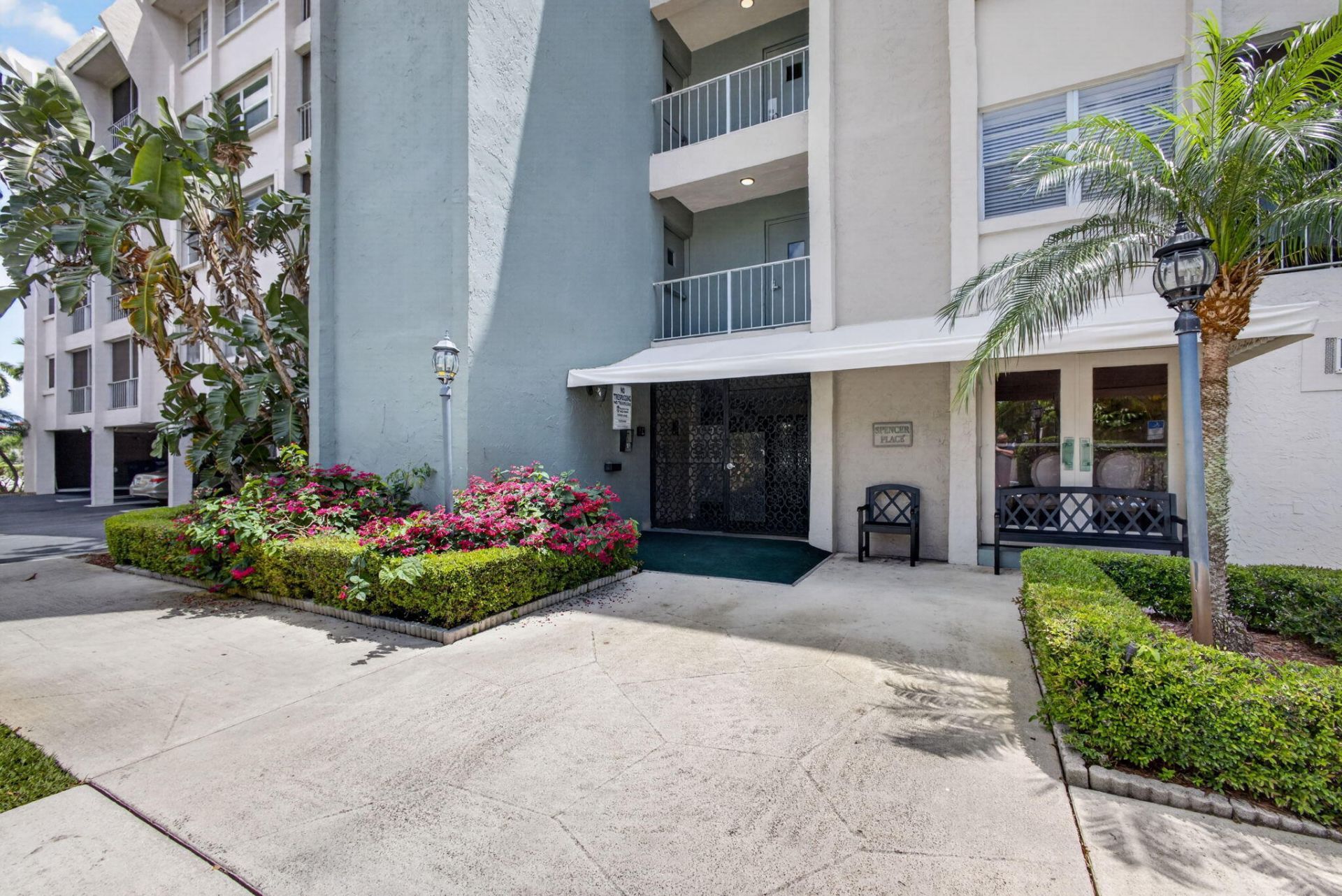 505 Spencer Drive, Unit 211, West Palm Beach, FL 33409 Photo