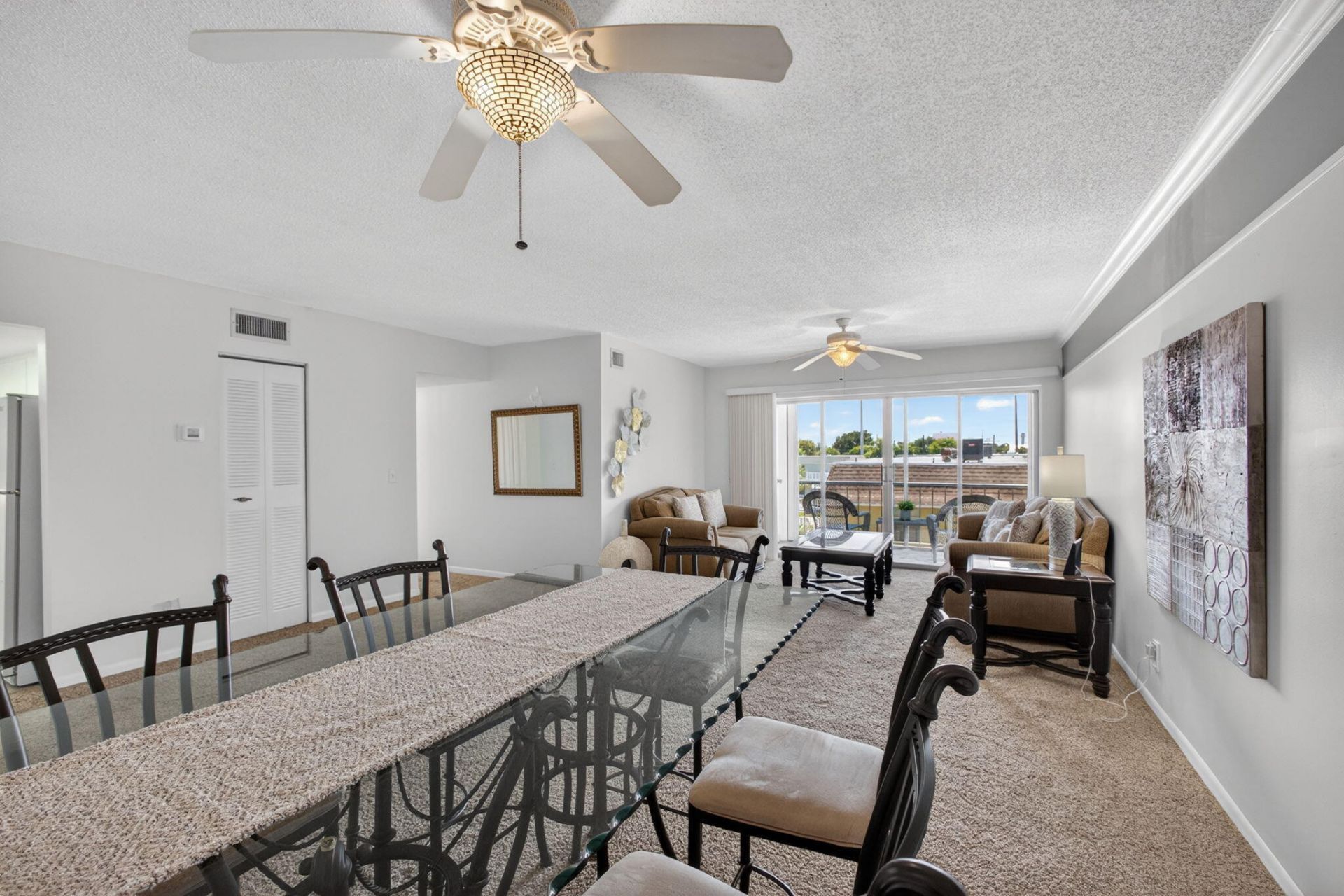 505 Spencer Drive, Unit 211, West Palm Beach, FL 33409 Photo