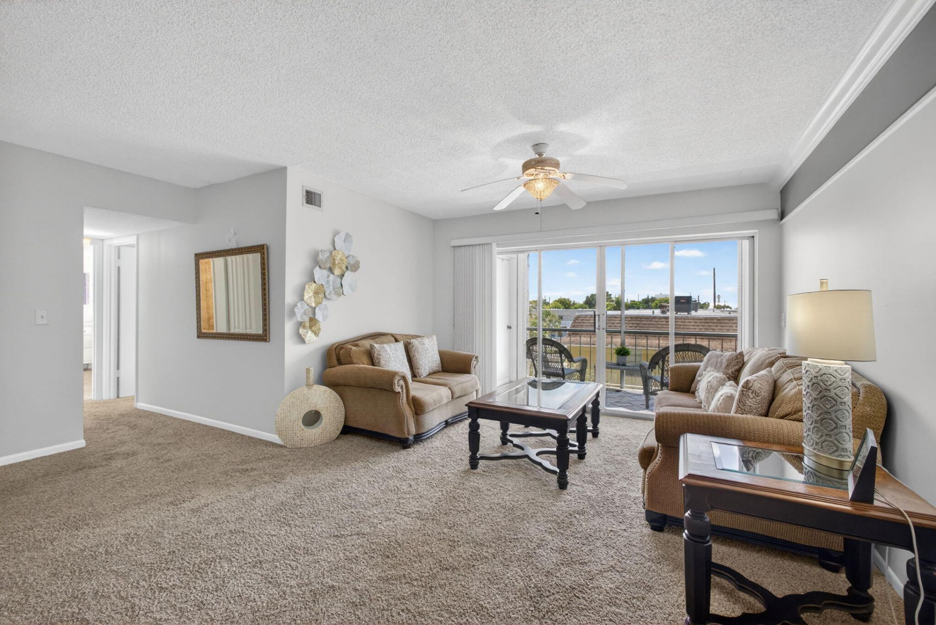 505 Spencer Drive, Unit 211, West Palm Beach, FL 33409 Photo