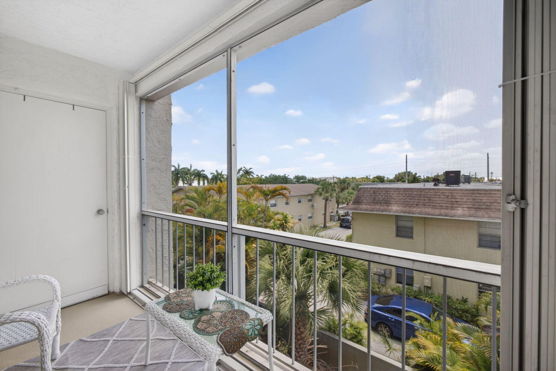 505 Spencer Drive, Unit 211, West Palm Beach, FL 33409 Photo