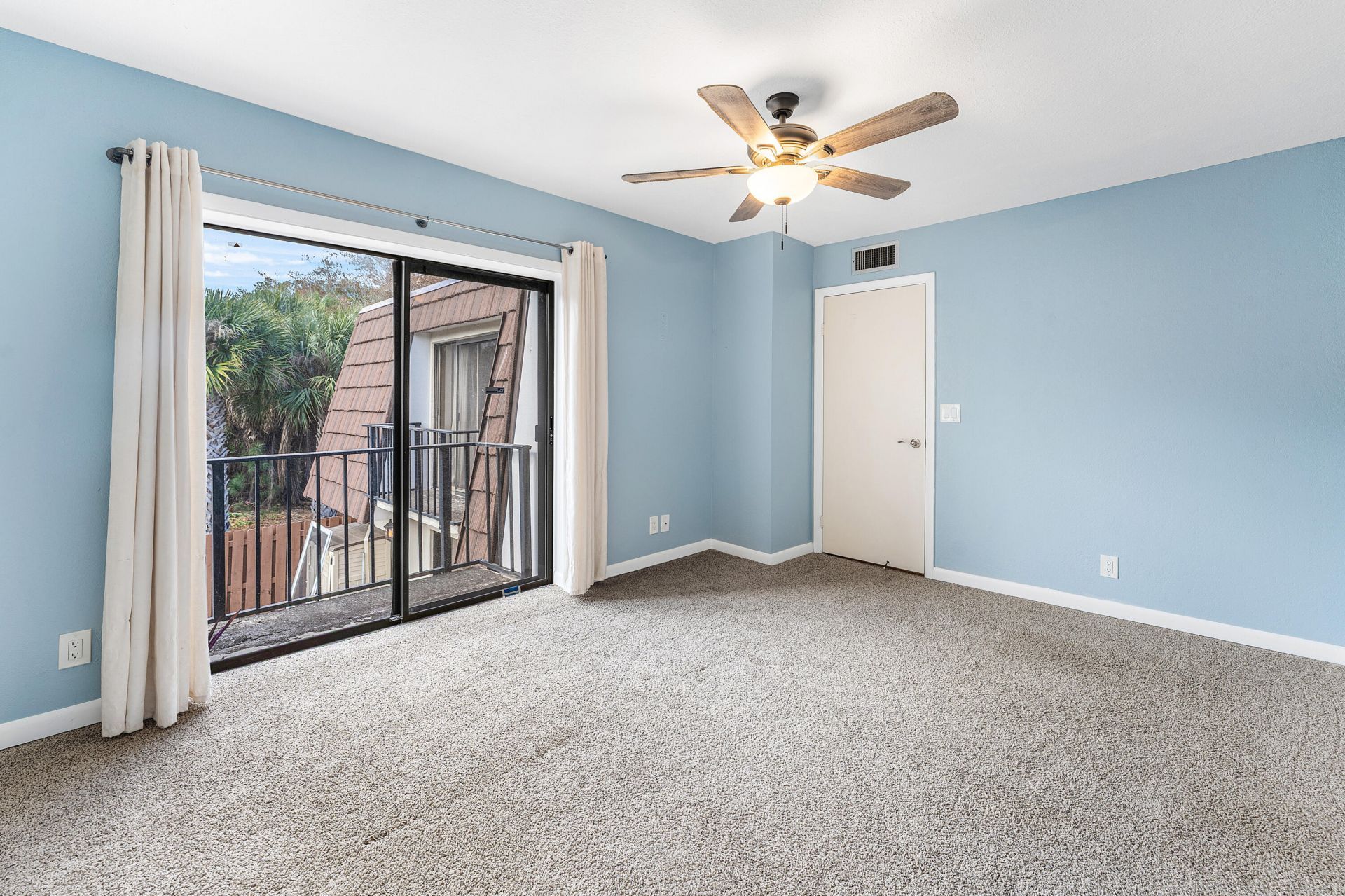 5922 SE Riverboat Drive, Unit 509, Stuart, FL 34997 Photo