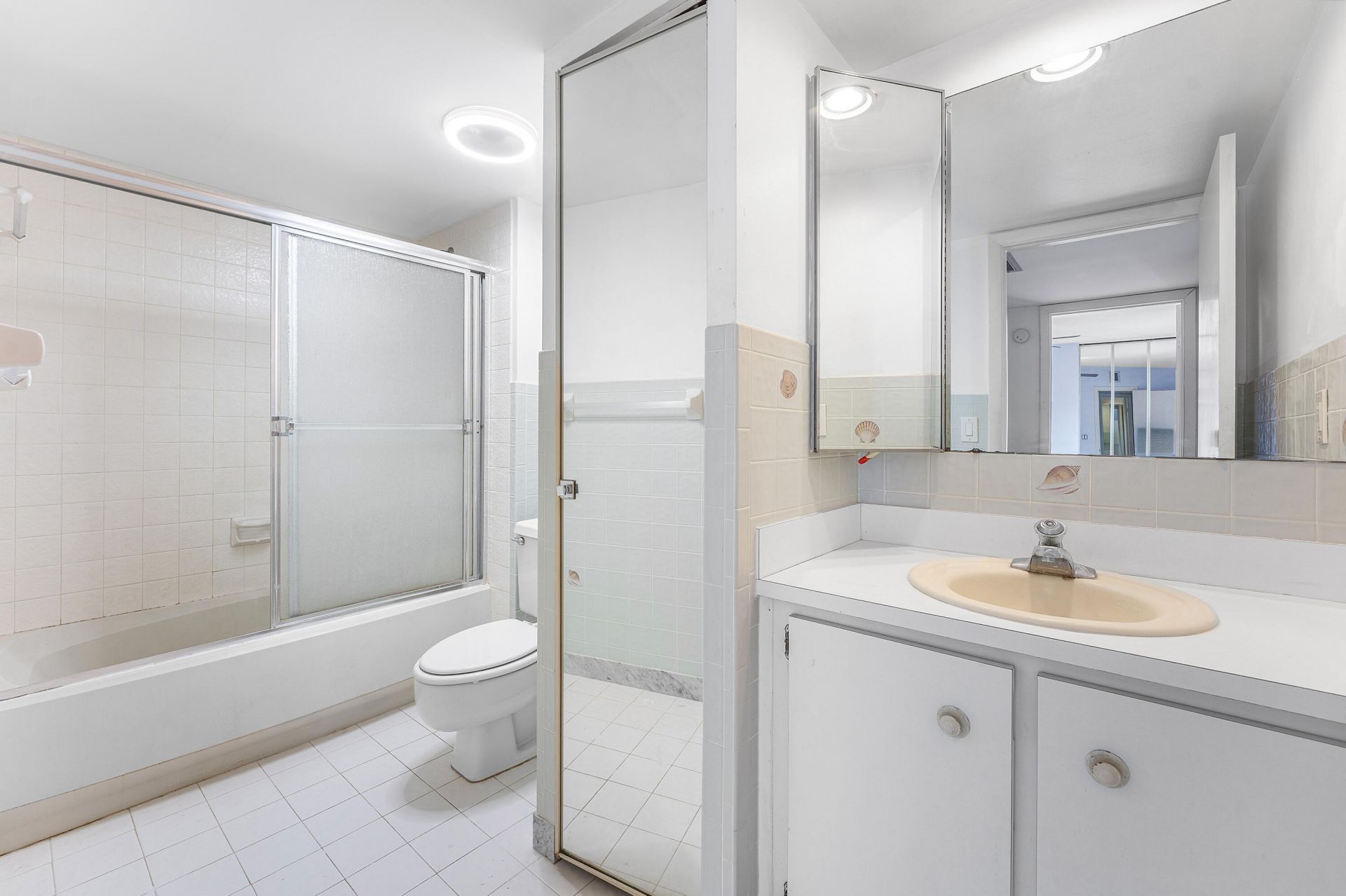 5922 SE Riverboat Drive, Unit 509, Stuart, FL 34997 Photo