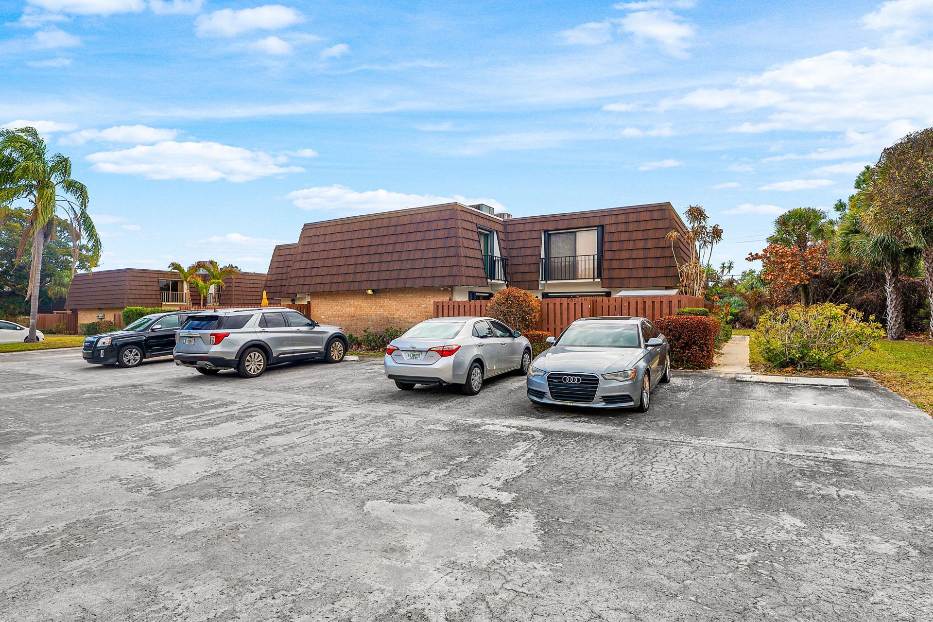 5922 SE Riverboat Drive, Unit 509, Stuart, FL 34997 Photo