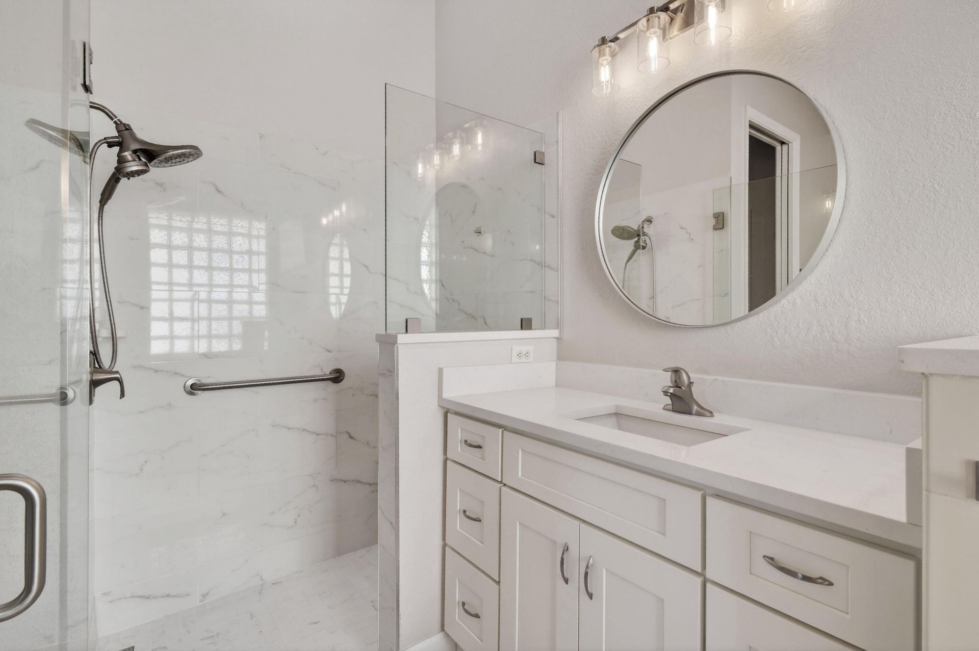 332 NW Stratford Lane, Port Saint Lucie, FL 34983 Photo