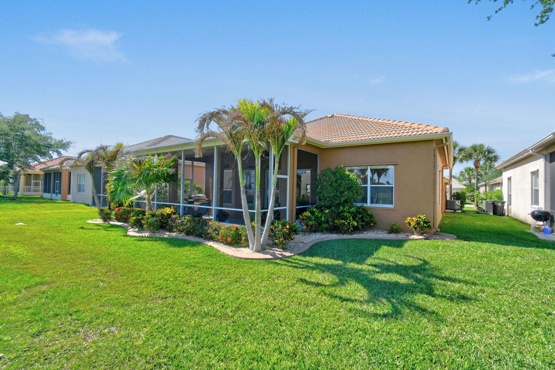 332 NW Stratford Lane, Port Saint Lucie, FL 34983 Photo