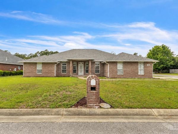 3301 Pitcher Plant Cir, Pensacola, FL 32506