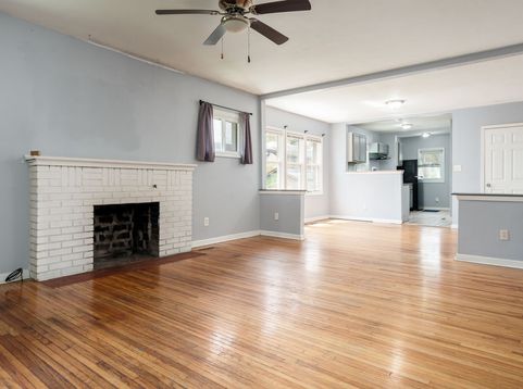 Main Photo