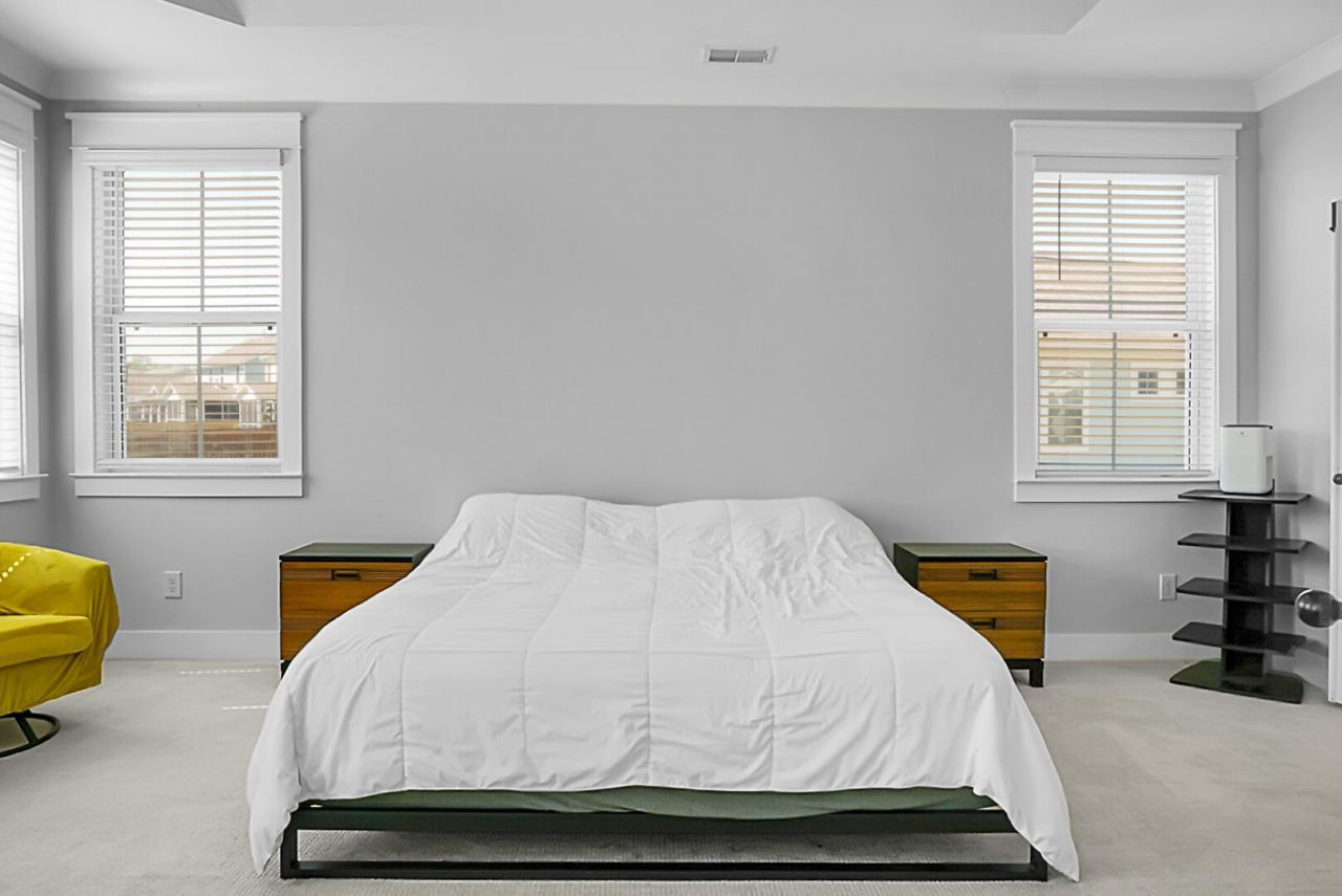 658 Black Pine Photo 33