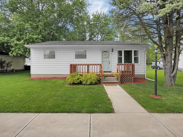109 N Main Street , Williamsport, OH 43164