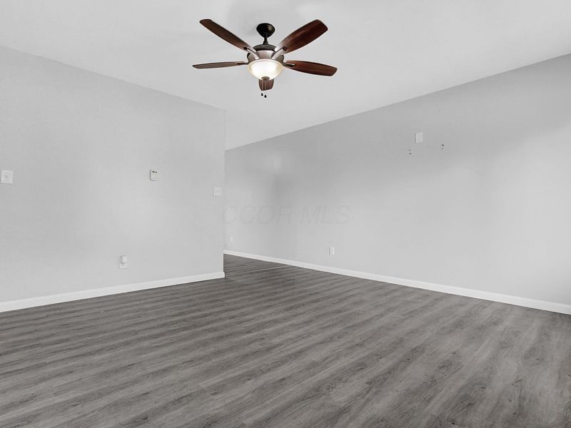 109 N Main Street, Williamsport, OH 43164 Photo 8