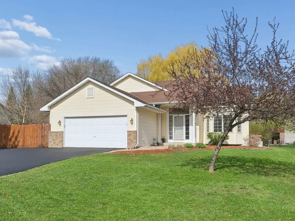 21117 Honeycomb Path, Lakeville, MN 55044