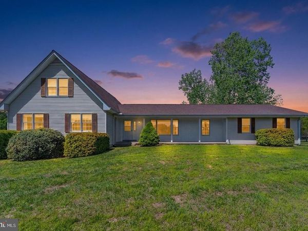 40297 BRADDOCK ROAD, ALDIE, VA 20105