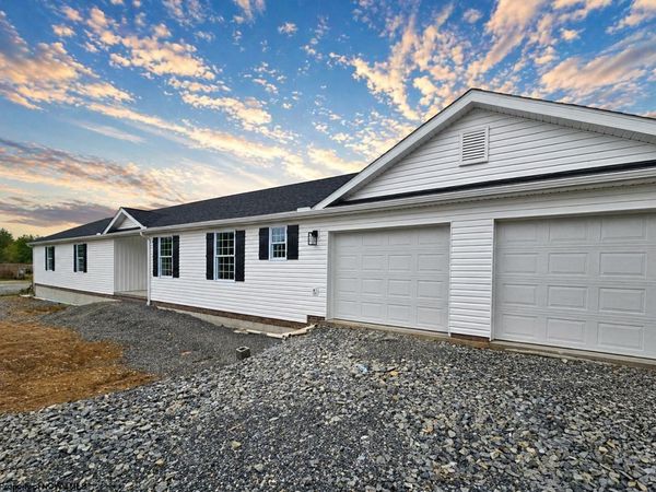 891 Auburn Lane, Flemington, WV 26347