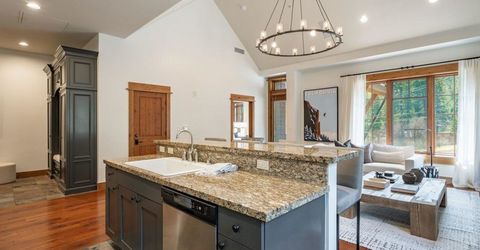 7001 Northstar Drive, Truckee, CA 96161 Photo