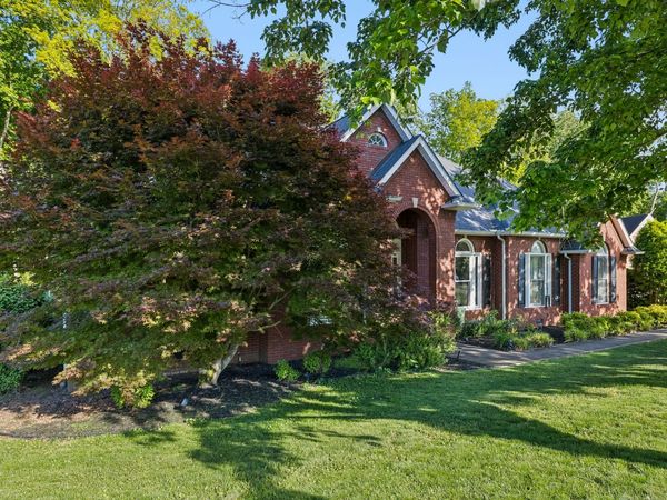 46 Deerfield Ct, McMinnville, TN 37110