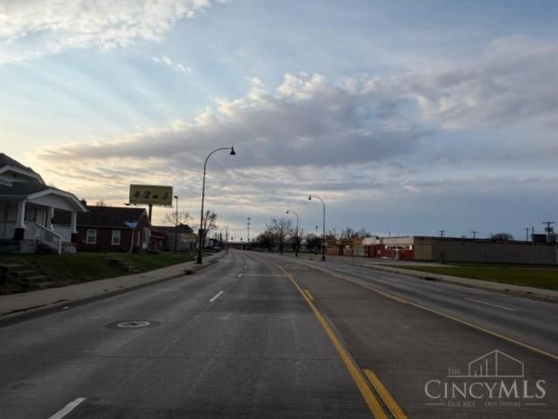 1316 N Keowee Street, Dayton, OH 45404 Photo 4