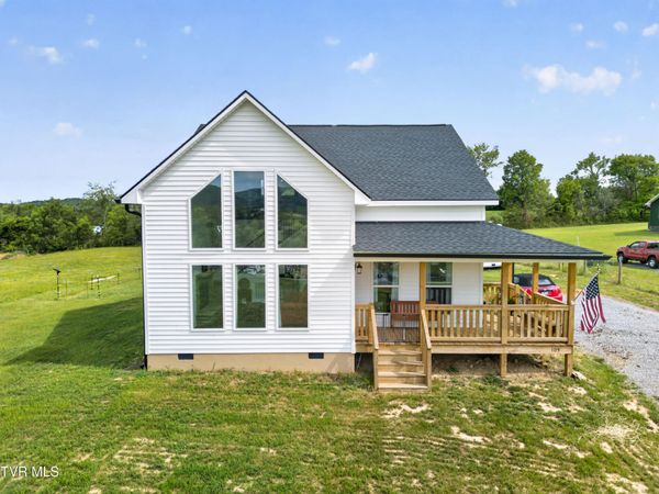 105 Woolsey College Road, Greeneville, TN 37743