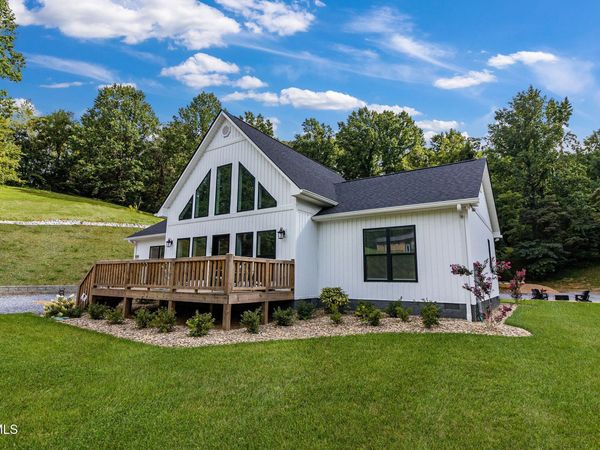 1216 Upland Avenue, Greeneville, TN 37743