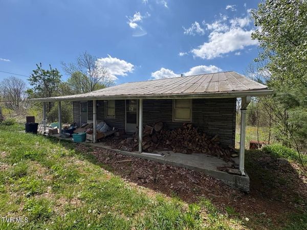 7834 Brown Mountain Road, Jewell Ridge, VA 24622