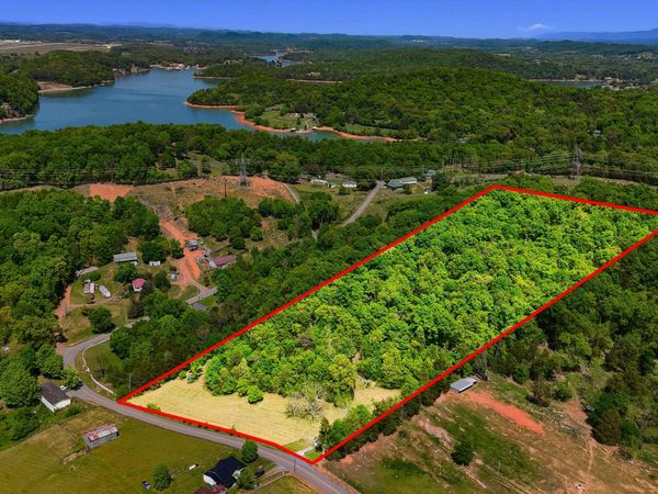 178 Buttermilk, Johnson City, TN 37615