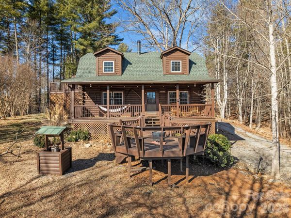 40 Chambers Drive , Weaverville, NC 28787
