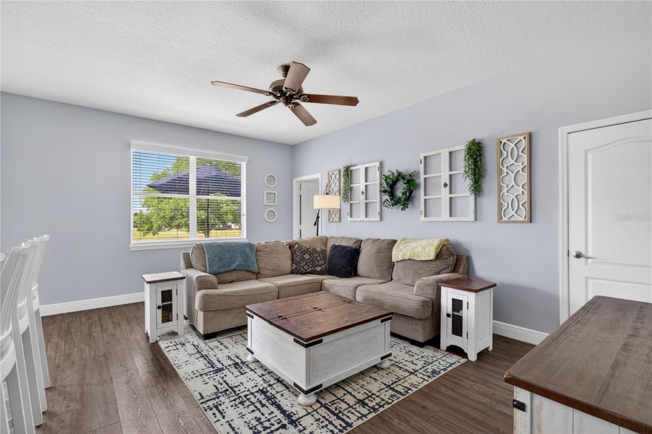 23626 Valderama Lane, Sorrento, FL 32776 Photo