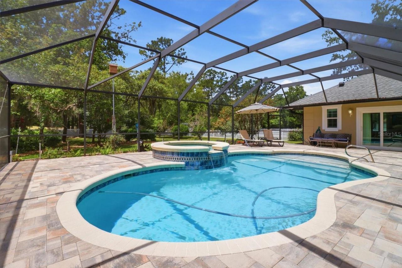 35 Douglas Street, Homosassa, FL 34446 Photo