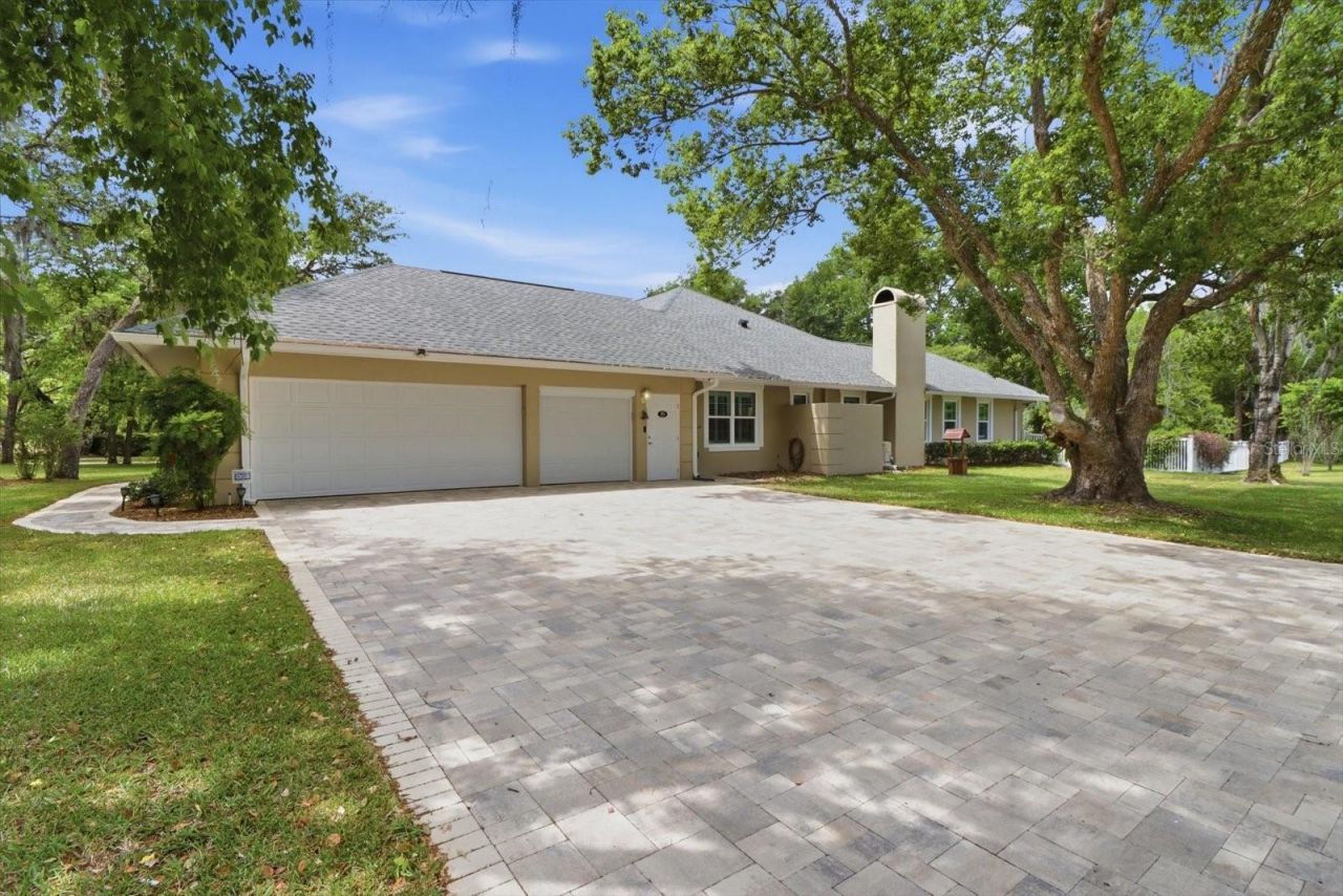 35 Douglas Street, Homosassa, FL 34446 Photo