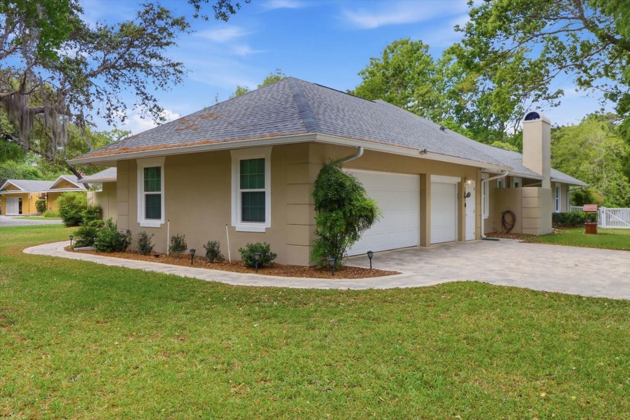 35 Douglas Street, Homosassa, FL 34446 Photo
