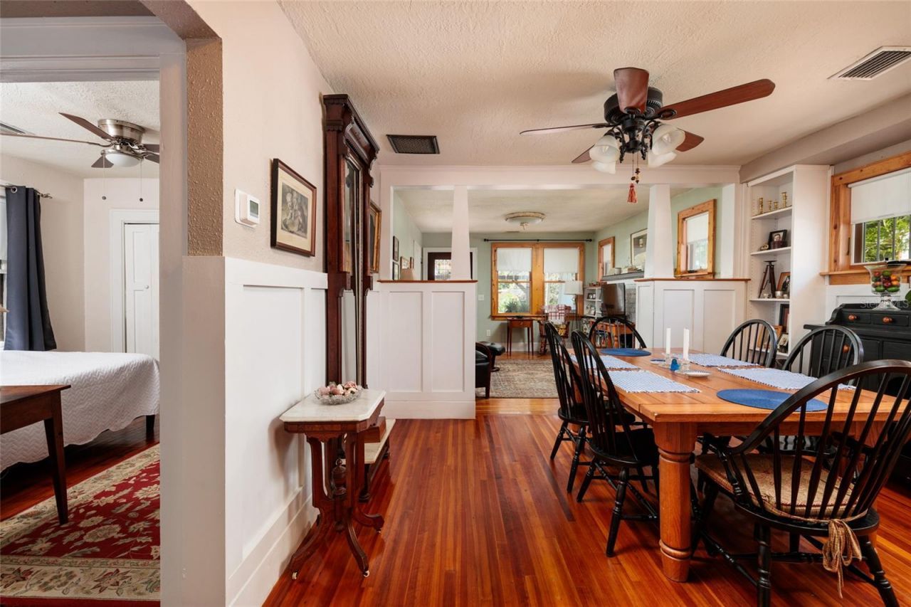 2557 16th Avenue N, Saint Petersburg, FL 33713 Photo