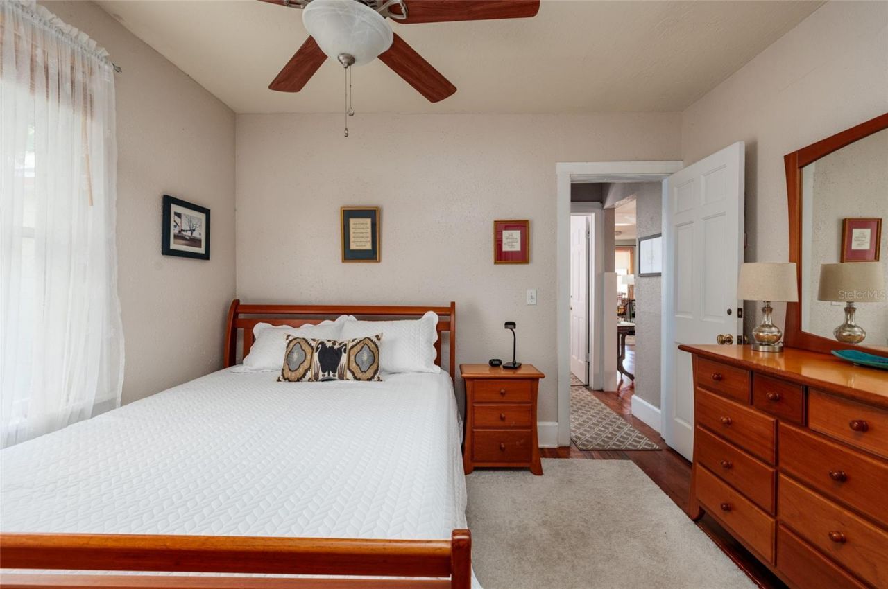 2557 16th Avenue N, Saint Petersburg, FL 33713 Photo