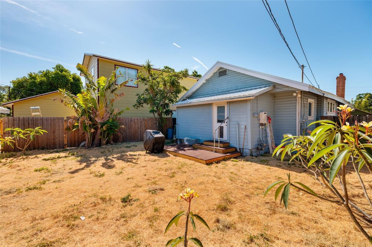 2557 16th Avenue N, Saint Petersburg, FL 33713 Photo