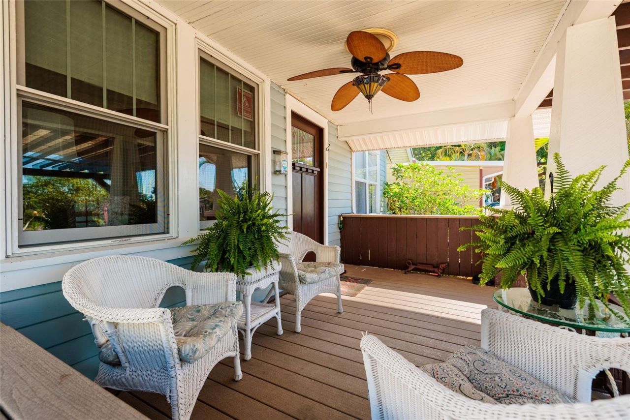 2557 16th Avenue N, Saint Petersburg, FL 33713 Photo