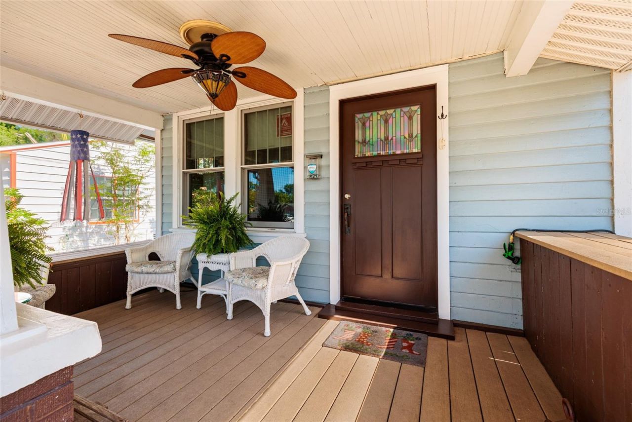 2557 16th Avenue N, Saint Petersburg, FL 33713 Photo