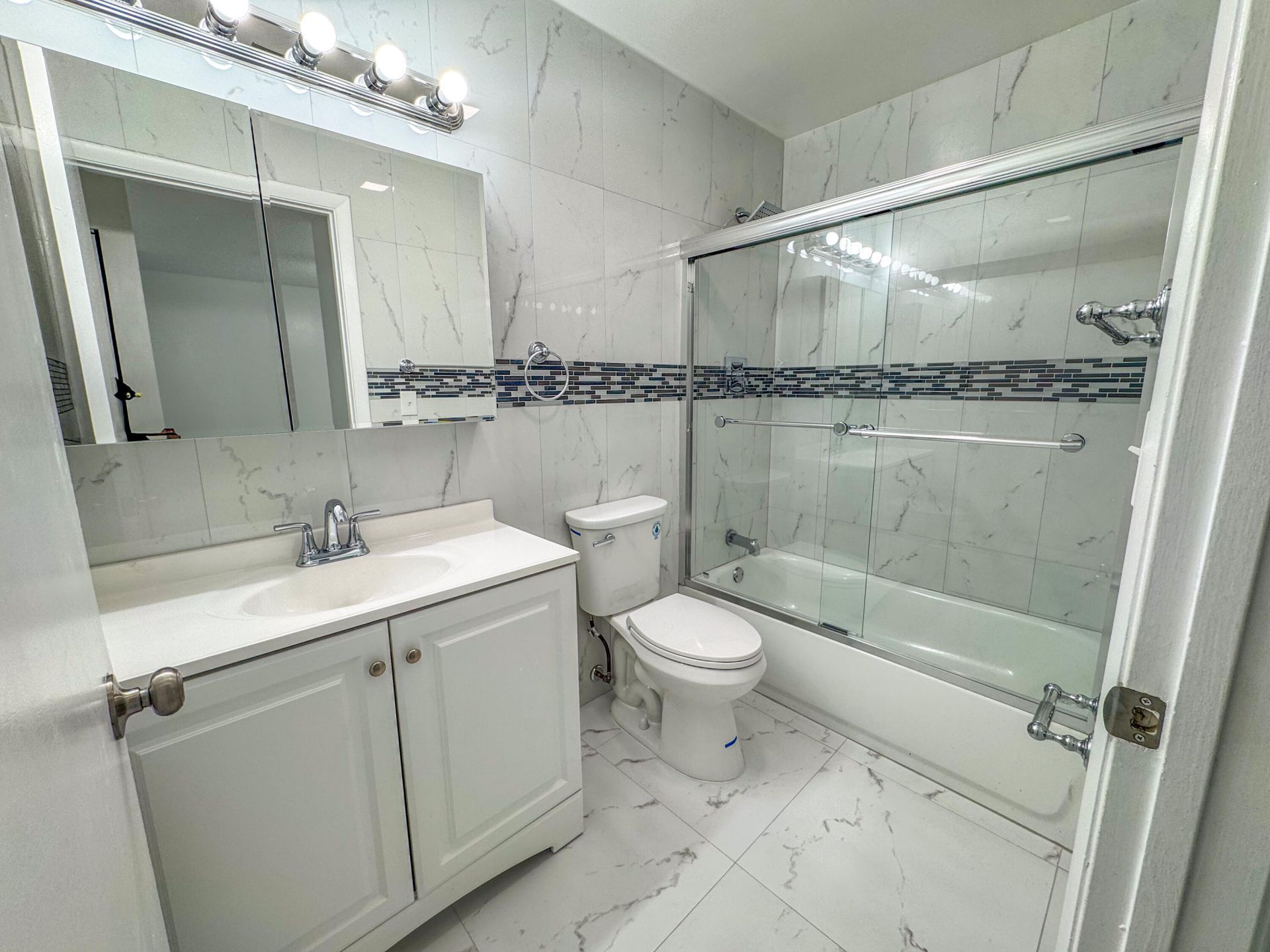 10687 Royal Palm Boulevard, Coral Springs, FL 33065 Photo