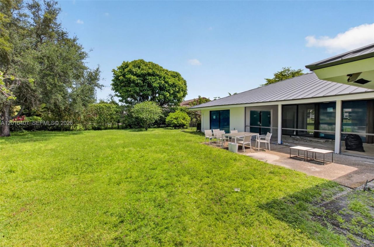 712 Pine Lake Dr, Delray Beach, FL 33445 Photo