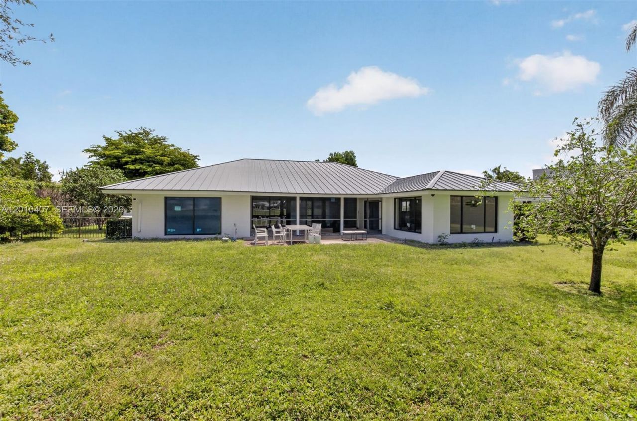 712 Pine Lake Dr, Delray Beach, FL 33445 Photo