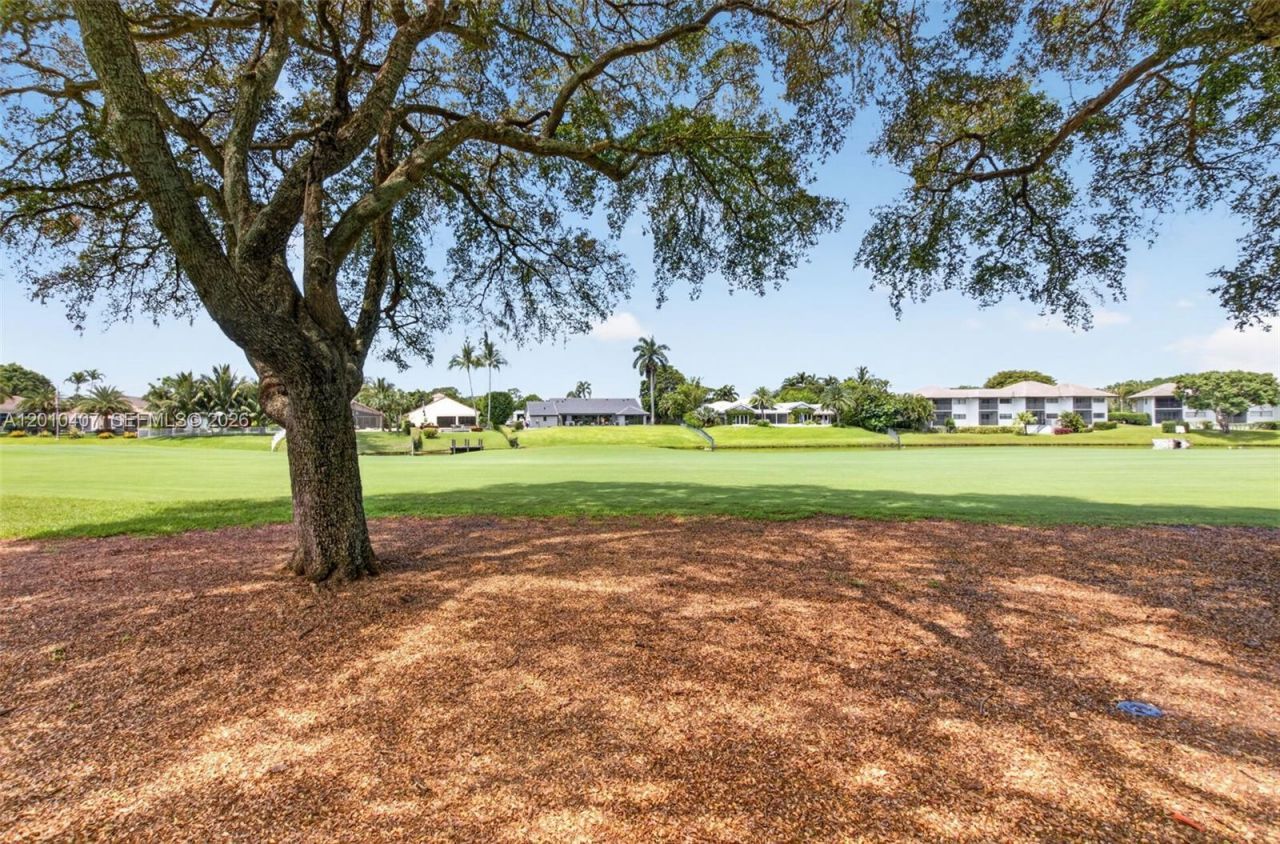 712 Pine Lake Dr, Delray Beach, FL 33445 Photo