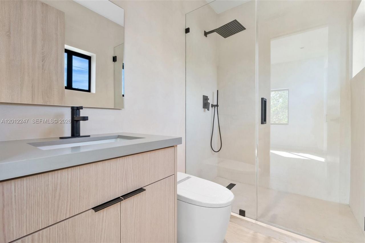 4715 N Miami Ave, Unit 2, Miami, FL 33127 Photo