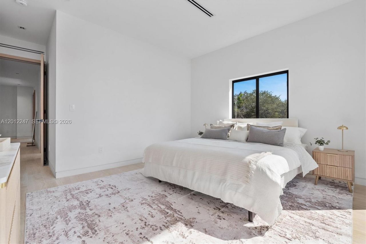 4715 N Miami Ave, Unit 2, Miami, FL 33127 Photo