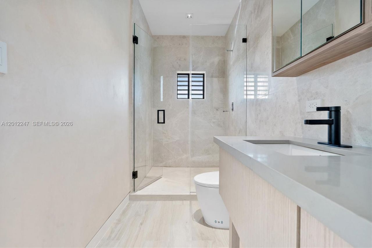 4715 N Miami Ave, Unit 2, Miami, FL 33127 Photo