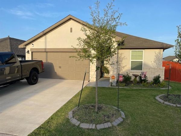 12511 Dairywork RD , Buda, TX 78610