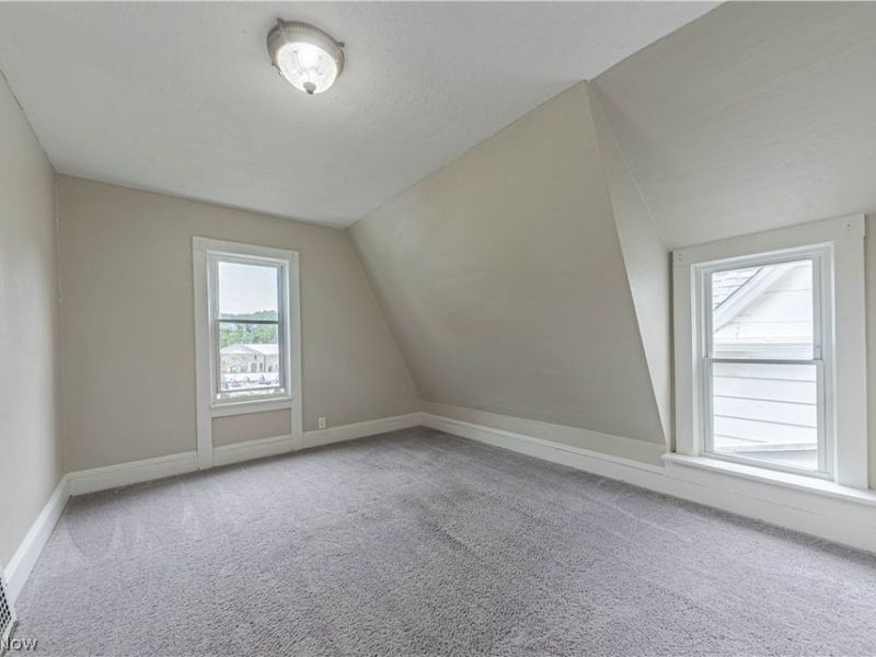 3879 W 36th Street, Cleveland, OH 44109 Photo 21